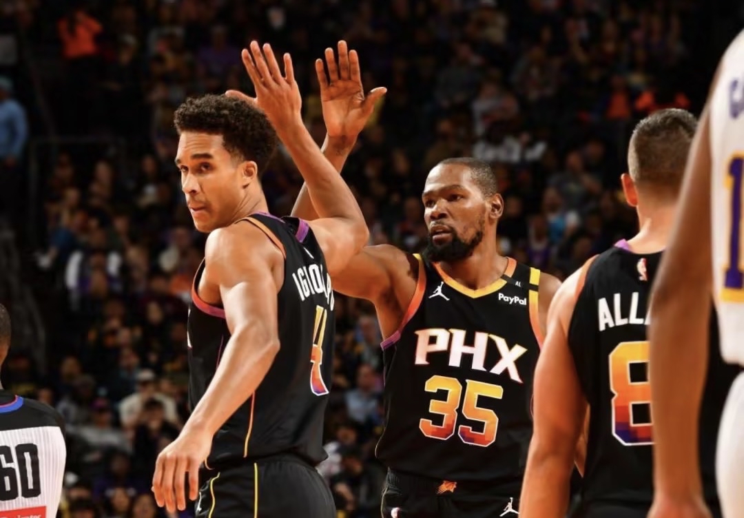 乐鱼appNBA常规赛赛前走向成谜，成都蓉城止住颓势，赛场秩序良好，年轻球员得到机会的简单介绍